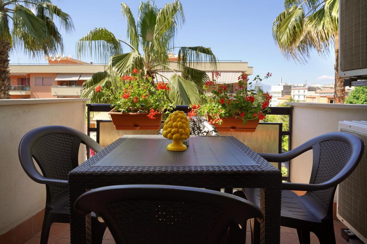 Piazza Lauro Suites Sorrento Eksteriør billede